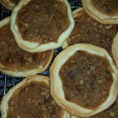 A picture of Pecan pie cookies.