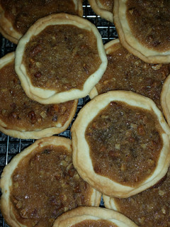 A picture of Pecan pie cookies.