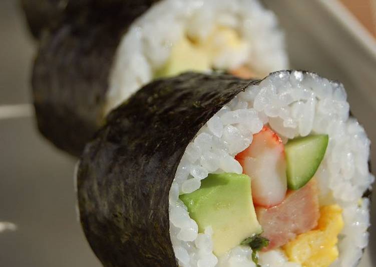 Recipe of Perfect Sushi Rolls with Avocado &amp; Spam