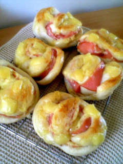 A picture of Ham & Mayonnaise Bread.