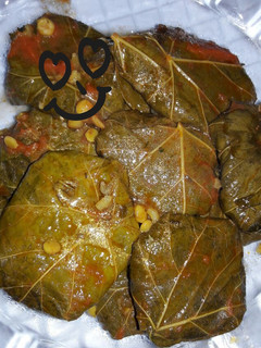 عکسی از دستور دلمه برگ مو