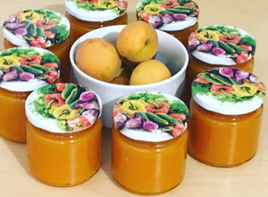 Cukor- és tartósítószermentes sárgabaracklekvár recept fotója