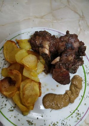 Una foto de Codillo de cerdo al "Leandrin"