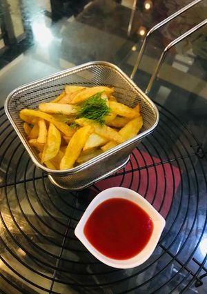 A picture of French Fries.