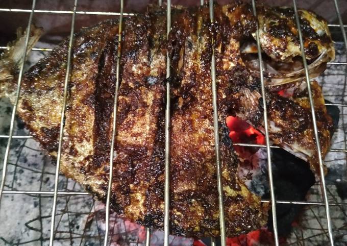 Ikan bagong bakar gurih endes