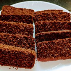 A picture of रवा चॉकलेट केक(rava chocolate cake recipe in hindi).