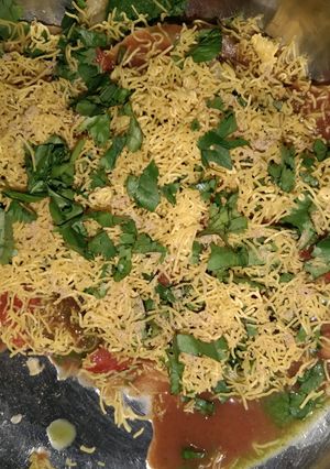 પાપડી ચાટ (Papdi Chaat Recipe In Gujarati) રેસીપી મુખ્ય ફોટો