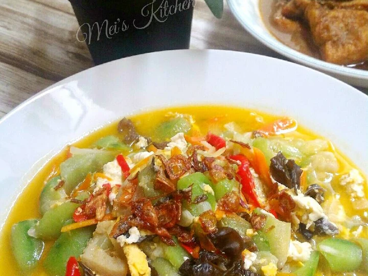 Langkah Gampang Membikin Resep Tumis oyong telur yang Menggugah Selera Anti Ribet, Lezat Sekali