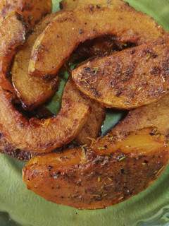 Una foto de Calabaza asada con especias horno y Cosori