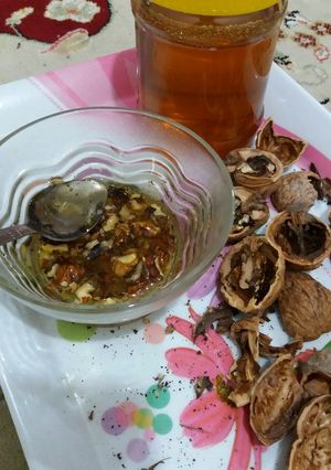 عکسی از دستور عسل و گردو