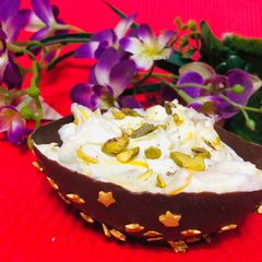 A picture of Chocolate Balloon Bowl.