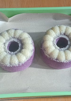Foto resep Putu Ayu Ubi Ungu Keju