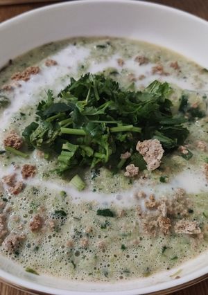 Une photo de ⭐⭐(⭐) Soupe courgette amandes de Cléa