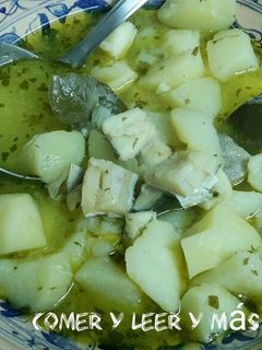 Una foto de Bacalao con patatas