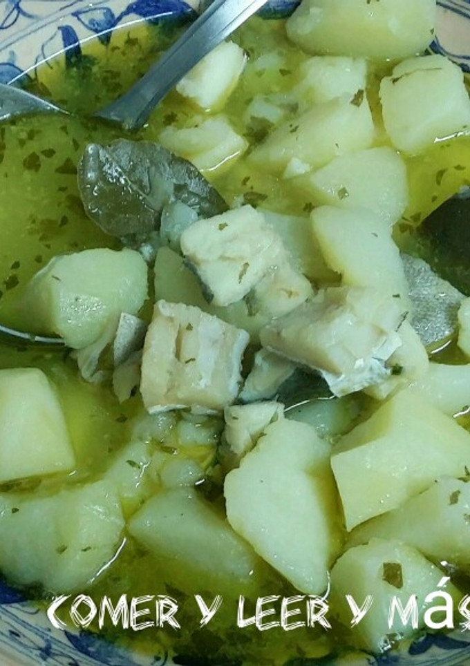 Una foto de Bacalao con patatas