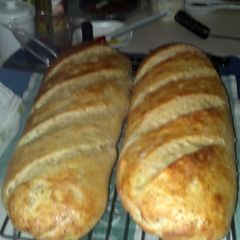 A picture of Crusty French Bread/Rolls.
