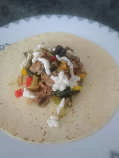 Una foto de Tortita/Pan de pita a mi manera (similar a durum / kebab)