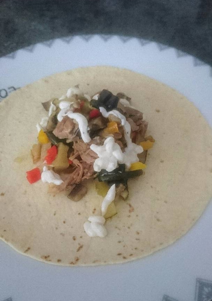 Una foto de Tortita/Pan de pita a mi manera (similar a durum / kebab)