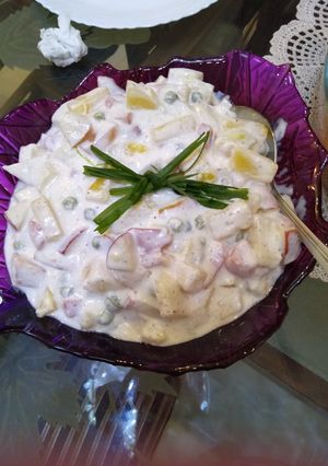A picture of Rassain salad.