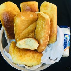 A picture of Bread🍞.
