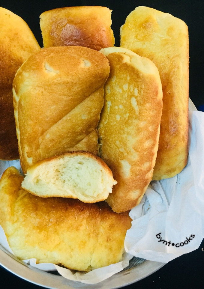 A picture of Bread🍞.