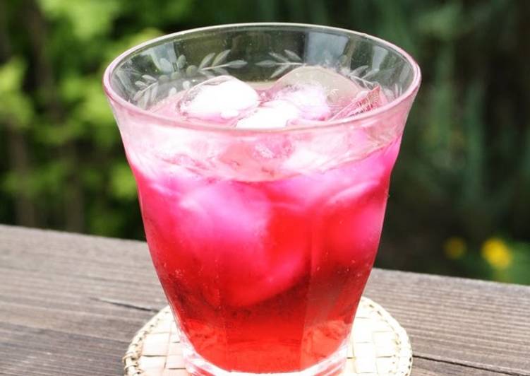 Recipe of Super Quick Clean and Refreshing Red Shiso Juice