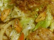 A picture of stir fry udon