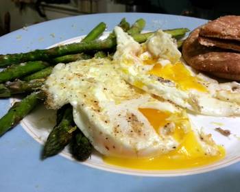 Easy Recipe skyes sunshine eggs and asparagus seriously its  amazing Delicious Perfect