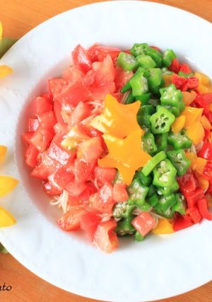 A picture of Tomato and Okra Milky Way Somen Noodles for Tanabata.