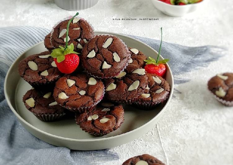 Bagaimana Menyiapkan Brownies Mini Cup yang Bikin Ngiler