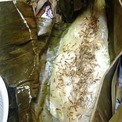 A picture of Swai in banana leaf.