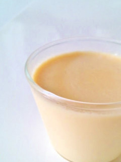 A picture of Jiggly and Creamy Pudding with 1 Egg.