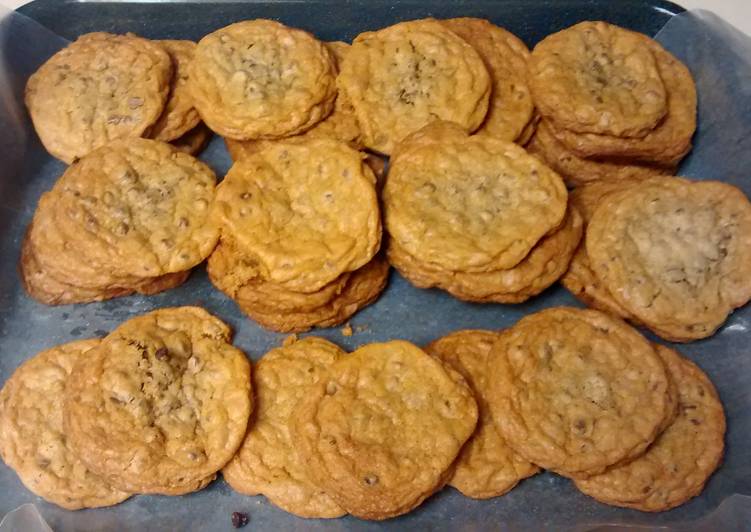 Recipe of Any-night-of-the-week A Lot of Chocolate Chip Cookies