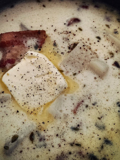 A picture of New England Clam Chowder.