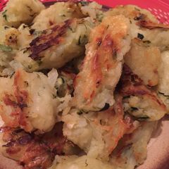 A picture of Easy Zuccini - Potato Tots.