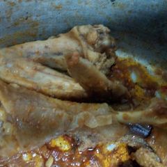 A picture of Simple kienyeji chicken fry.