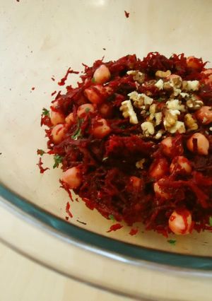 A picture of Garbanzo Beans and Beet Salad.