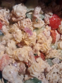 A picture of Bris Bacon Ranch Pasta Salad.