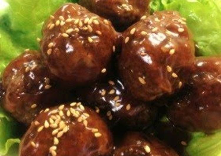 Recipe of Ultimate Crispy and Fluffy Meatballs with Sweet-Sour Sauce