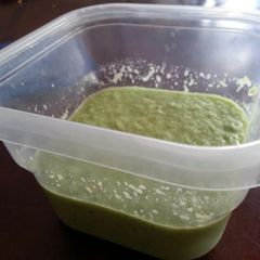A picture of Serrano chili verde con Tomatillos.