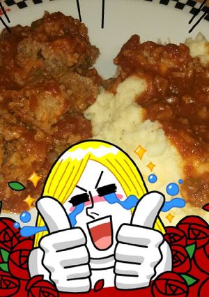 A picture of Meatloaf with rice in the middle.