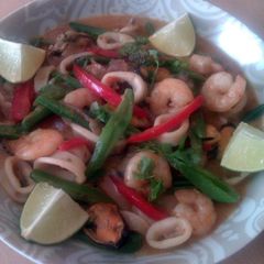 A picture of Vickys Thai-Style Seafood Curry, GF DF EF SF NF.