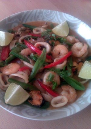 A picture of Vickys Thai-Style Seafood Curry, GF DF EF SF NF.