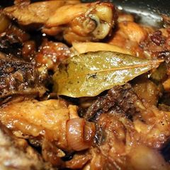 A picture of easy chicken adobo.