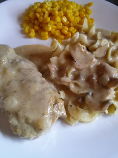 A picture of Creamy Ranch Pork Chops.