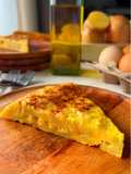 Spanish Potato Omelette (Tortilla de Patata) 🥔🧅🍳