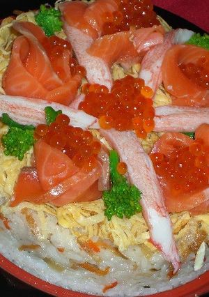 A picture of Decorated Chirashi Sushi.
