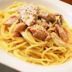 A picture of Rich Creamy Salmon Pasta.