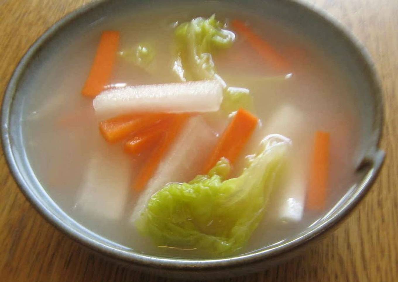 Divine Mul (Water) Kimchi Made with Water from Rinsing Rice