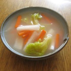 Divine Mul (Water) Kimchi Made with Water from Rinsing Rice A picture of Divine Mul (Water) Kimchi Made with Water from Rinsing Rice.